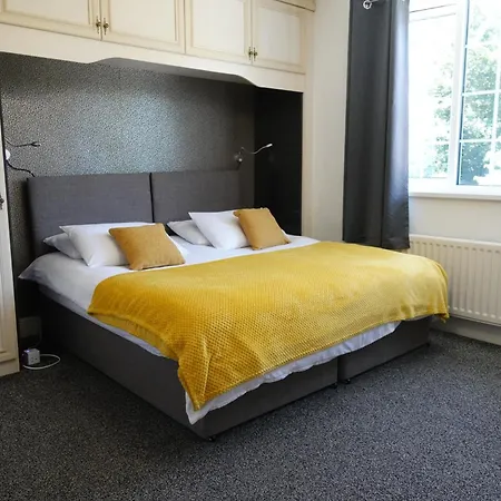 Largee 5 Bed House, Sleeps 10 Near Nec, Bhx, Hs2